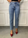 Jeans Mom Kelly